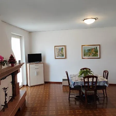 Daire Attico Nel Borgo Torri Del Benaco